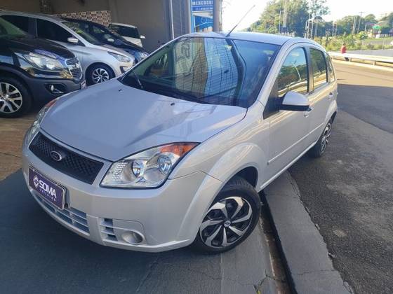 FORD FIESTA 1.6 MPI CLASS HATCH 8V FLEX 4P MANUAL